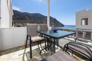 One-Bedroom Apartment room in Litsa Rooms