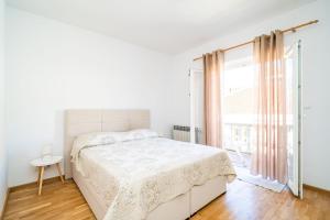 Francesca Guesthouse & Vardia Winery