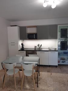 SANARYMER 6 personnes