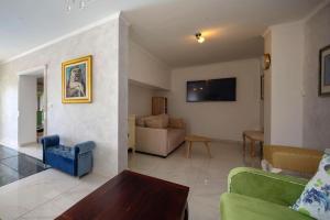 Villa Amare, Makarska with pool and garden