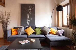 Via Ricasoli apartment, next to Accademia