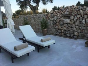 Dion Villa - Pool & Jacuzzi - Sleeps 4 - Zakynthos