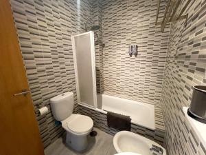 Quiet Apartment in the Heart of Malaga POOL & FREE PARKING