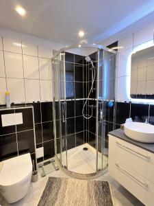 Maryline by Welcome to Cannes