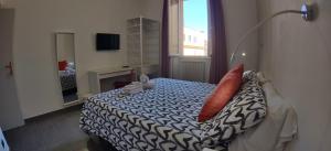 Family Room with Private Bathroom room in Hotel Ciao