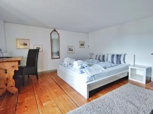 Hotel & Restaurant Schloss Schwandegg