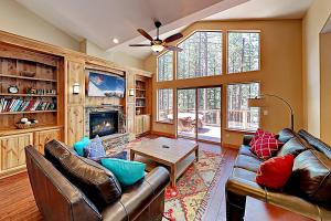 Wagon Wood Retreat - 4hvězdičkové hotely ve městě South Lake Tahoe