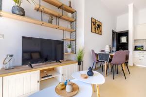 Oreon Suites - Xenia