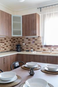 Alexandros Maisonettes