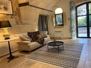 B&B / Chambres d'hotes Domaine Cap Rubis : Suite avec Terrasse 