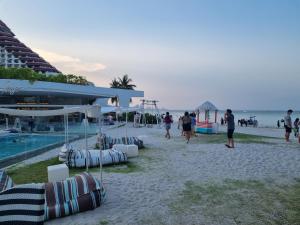 Condo Residence Hua Hin 1BR Beachfront