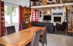 3 Bedroom Amazing Home In Villetelle