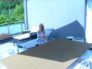 liège 4420 rue jean Jaurès 45 grande maison joyeuse avec terrasse 30m2 pour 8 personnes maximum