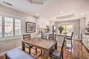 Walkable Family Home Near Levis Stadium!