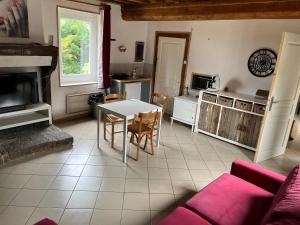 Maisons d'hotes Gites du Cheron - Speak French only : photos des chambres