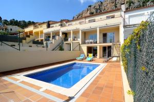 Montseny 3 - Piscina Privada