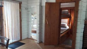 Mellangårds stugor - Stockstugan