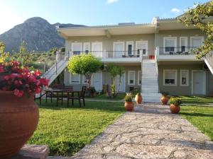 Dimitriou Rooms