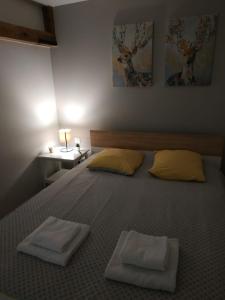 Appartements BOUCHON POUR 4 Avenue de Champagne a 3 minutes : photos des chambres