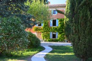 B&B / Chambres d'hotes La bastide des lavandieres : photos des chambres