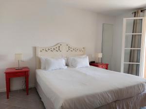 Hotels Hotel les Bouis - Vue mer : photos des chambres