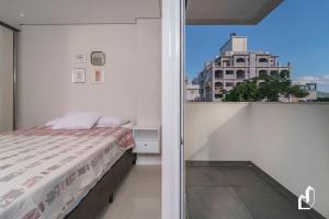 Cobertura duplex com 03 dormitórios