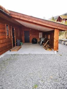 Cabin in beautiful surroundings at Harpefossen
