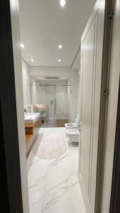 Luxury Condo Apartment @Air Albania Stadium