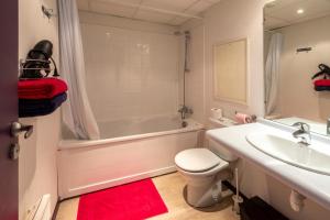 Appartements Family Saint Vincent 4 pers gare lourdes wifi : photos des chambres