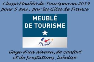 Maisons de vacances Gite urbain les jardins de la meyne : photos des chambres