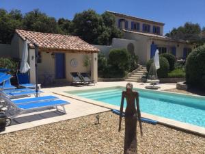 Villas Charming Villa in Villes-sur-Auzon with Swimming Pool : photos des chambres