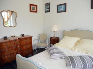 Maisons de vacances Holiday home with sea views, Lampaul-Plouarzel : photos des chambres