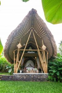Balikayanas Bamboo House - Miggiell House