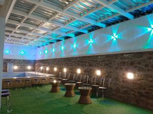 The Retreat-Pool Villa 5BHK with Indoor pool and 1200sq feet deck area