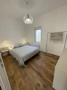 SETE Bel appartement rénové. Superbe emplacement.