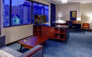 King Studio Suite room in Hyatt Regency Minneapolis