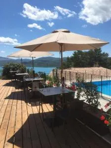 Le 10 18 hôtel restaurant - Baudinard