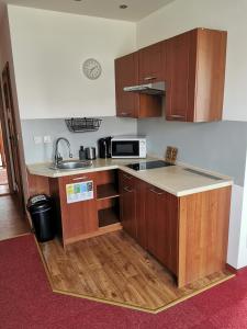 Rezydencja Kwiatano - Basen & Jacuzzi & Sauna & Plac Zabaw