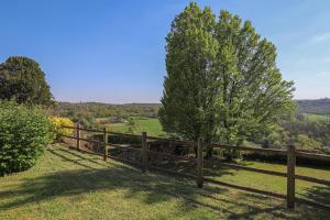 Maisons de vacances Charming cottage in Dordogne with swimming pool : photos des chambres