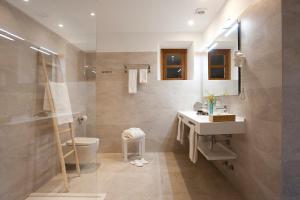 Suite with Terrace room in Son Amoixa Vell