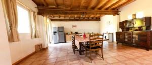 Le Hibou @ Le Prielle