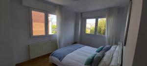 Valdenoja-Sardinero Apartment Suite Beach