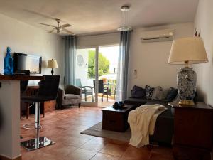 Piso Alcosta Piteras