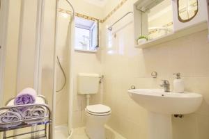 Sunshine Place by the beach