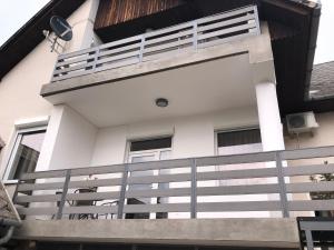 Pupos Apartman Szigliget