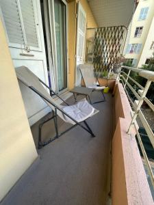 Appartements Charming AC 2-bedroom apartment Antibes city center family, couples friendly : photos des chambres