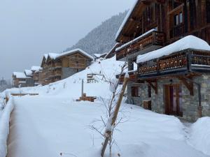 Chalets Chalet des Trappeurs Coeur Vanoise 16 persons : photos des chambres