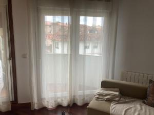 Bonito apartamento en Cangas al lado playa Rodeira