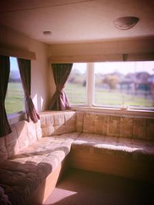 Trusville Mablethorpe 3 Bedroom Caravan . Beachside site !