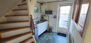 Heerlijk Zomerhuis Vlakbij Strand en Duinen